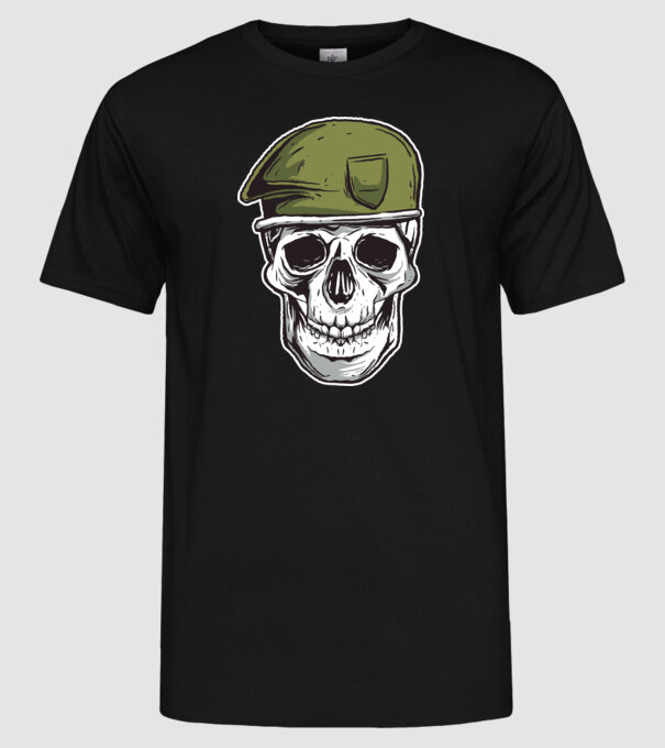Craniu Soldat model negru pe tricou