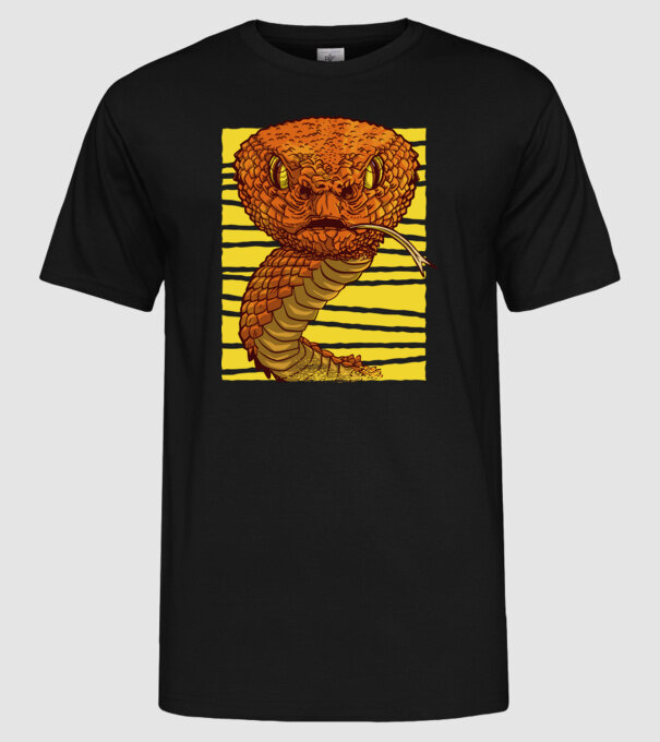 Cap de șarpe model negru pe tricou