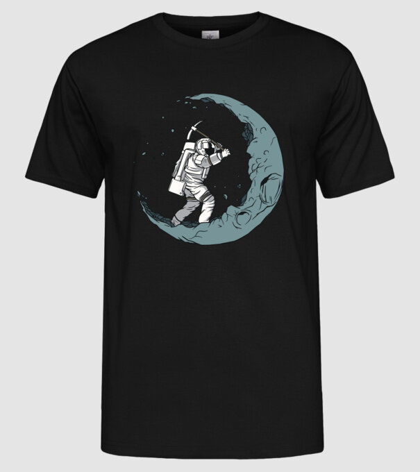 Astronaut pe Lună model negru pe tricou