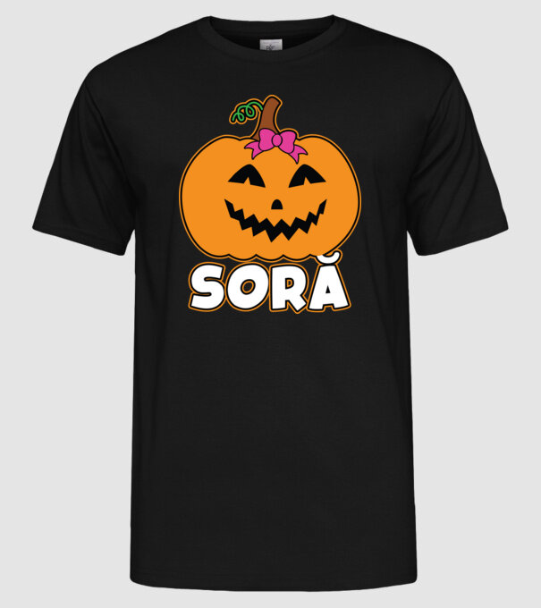 soră model negru pe tricou