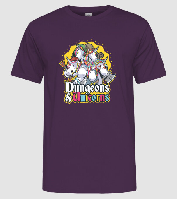 Dungeons and Unicorns model mov pe tricou