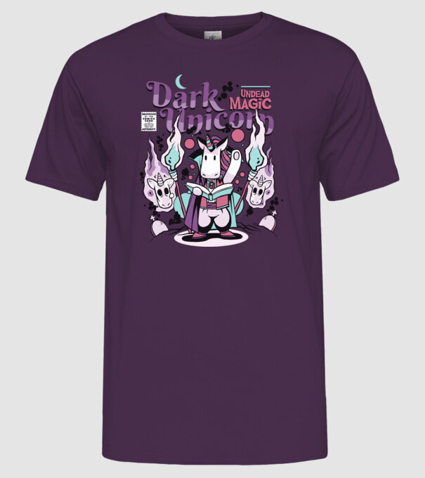 Magie neagră Unicorn model mov pe tricou