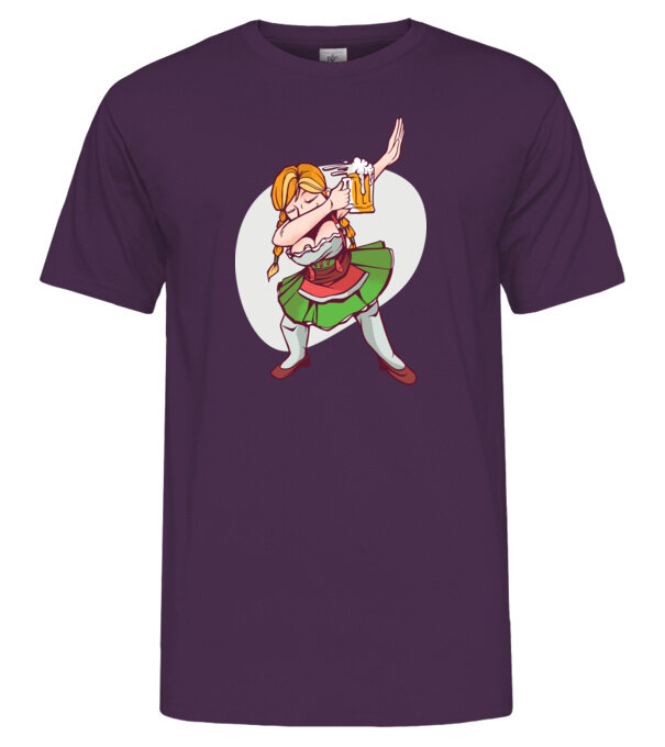  model  pe tricou