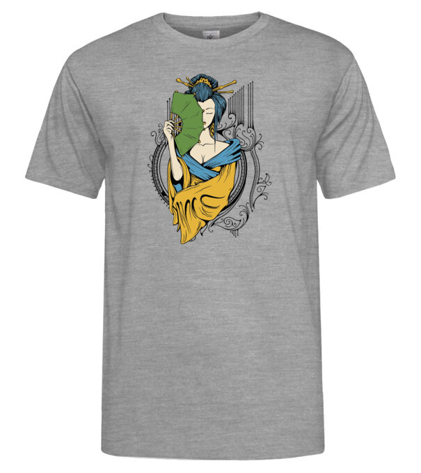  model  pe tricou