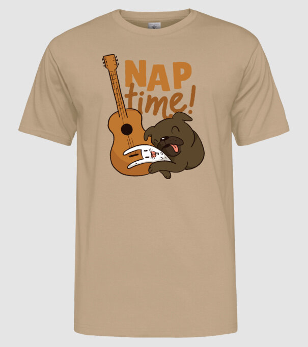Timp pentru siestă - mops drăguț cu iepuraș și chitară model nisipiu pe tricou