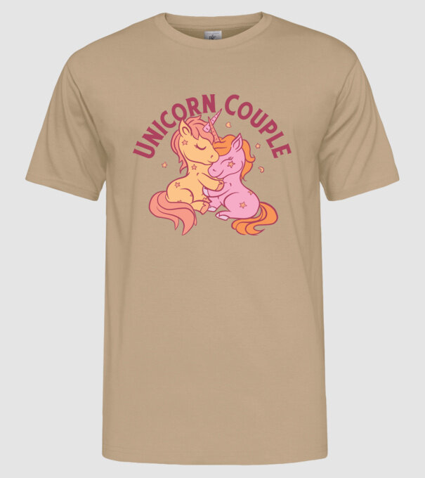 Pereche Unicorn model nisipiu pe tricou