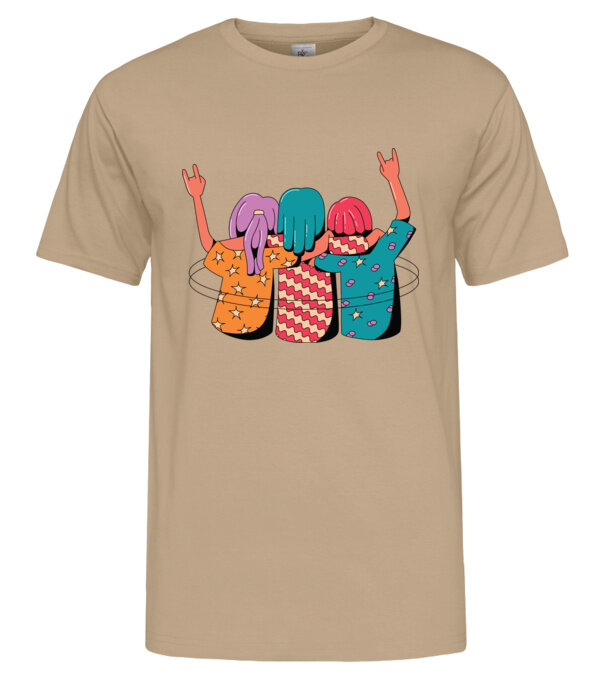  model  pe tricou