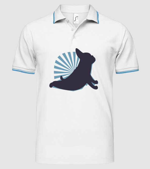 Mops Yoga model alb pe tricou