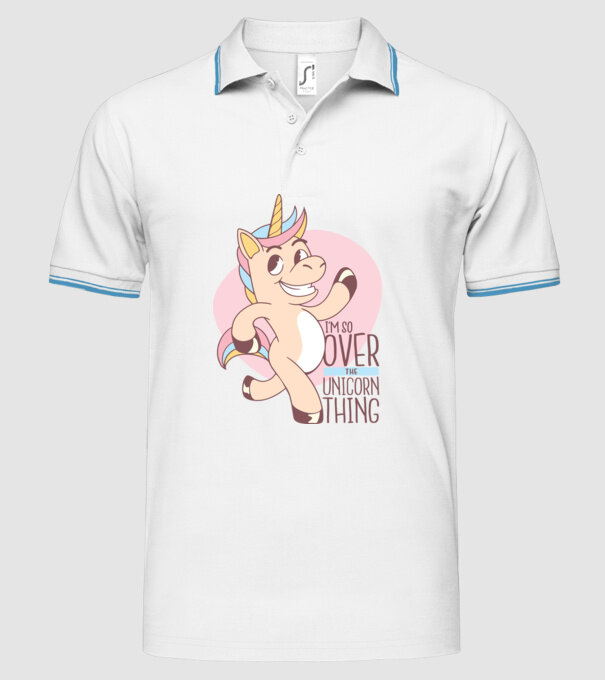 Am trecut de mult peste perioada de Unicorn model alb pe tricou