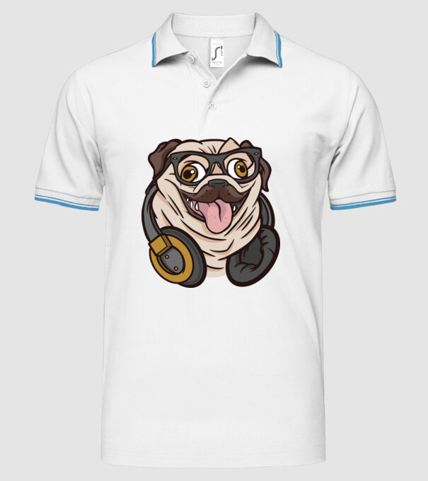 Mops cu căști model alb pe tricou