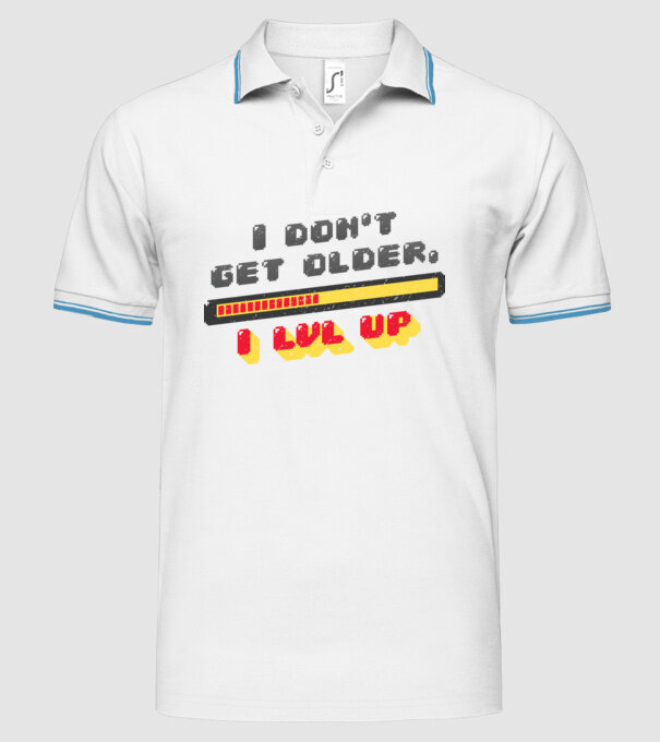 Eu nu îmbătrânesc, trec la nivelul următor Gamer, tricou zi naștere model alb pe tricou