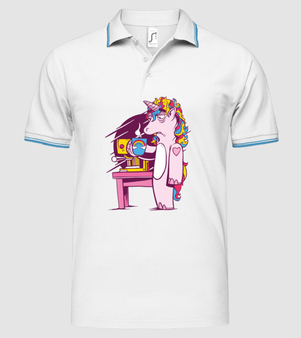 Unicorn Cafea model alb pe tricou