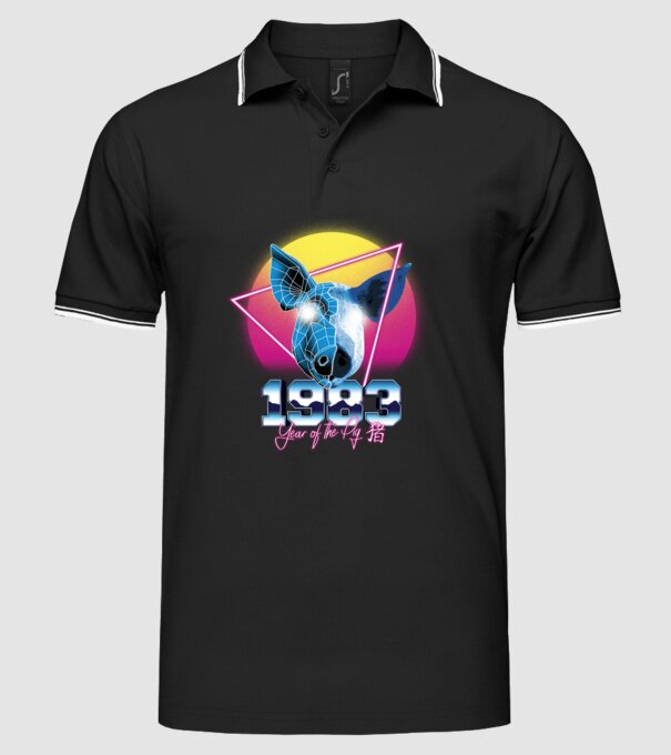 1983 Year of the Pig model negru pe tricou