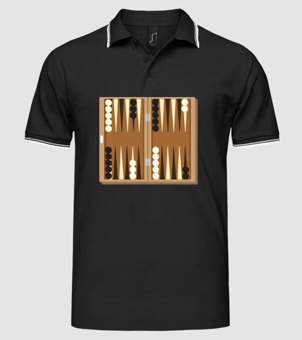 Joc de table model negru pe tricou