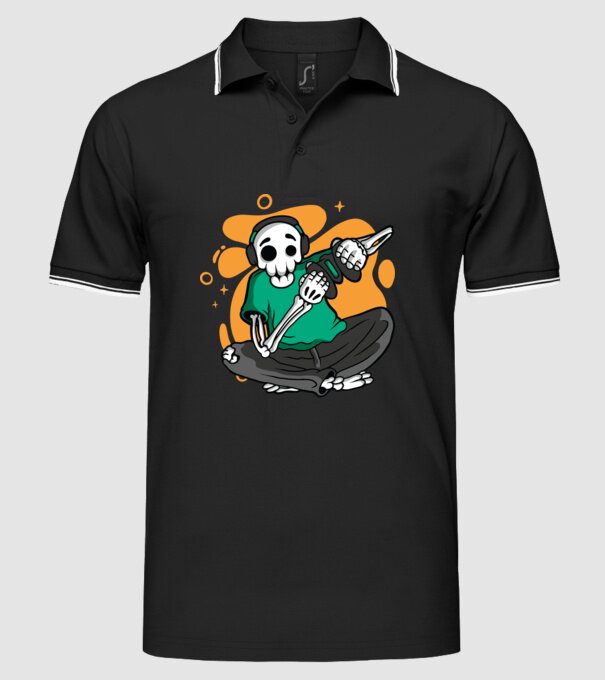 Schelet Gamer model negru pe tricou