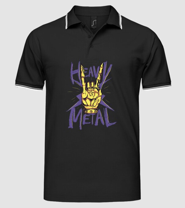 Heavy Metal model negru pe tricou