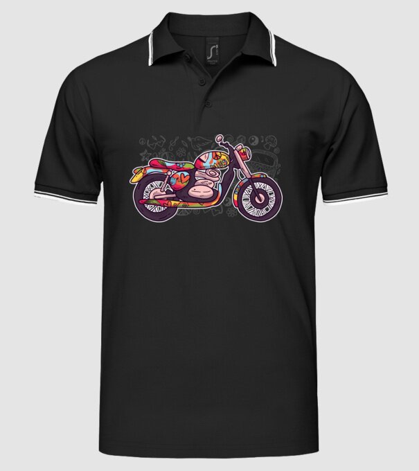 Motociclist Hippi model negru pe tricou