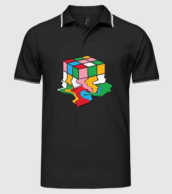 Cub Rubik topindu-se model negru pe tricou