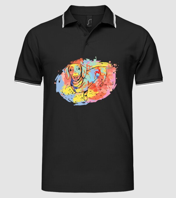 Teckel colorat model negru pe tricou