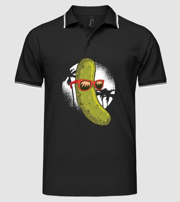 Castravete Ochelari de soare model negru pe tricou