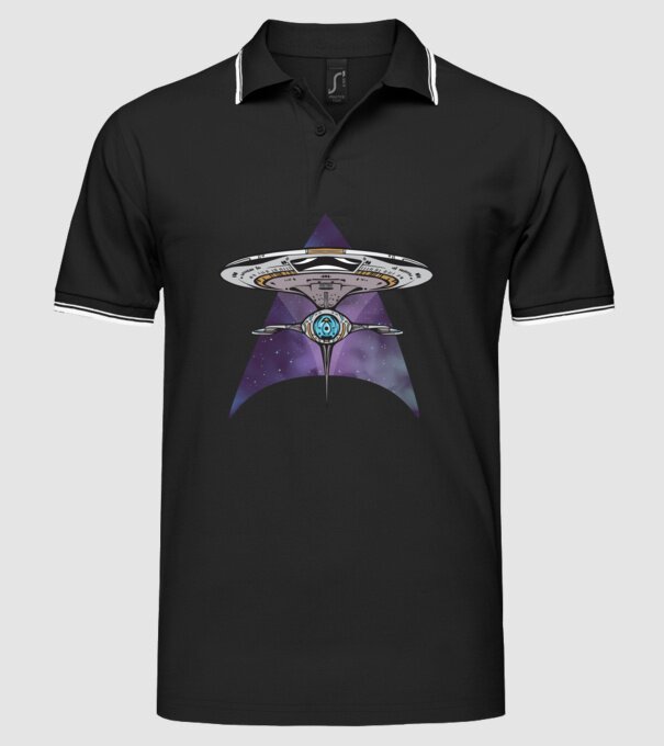 Navă spațială model negru pe tricou