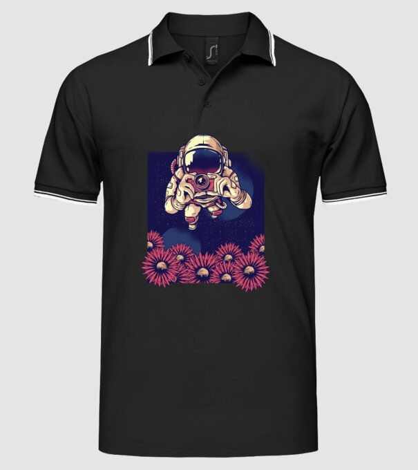 Astronaut Fotograf model negru pe tricou