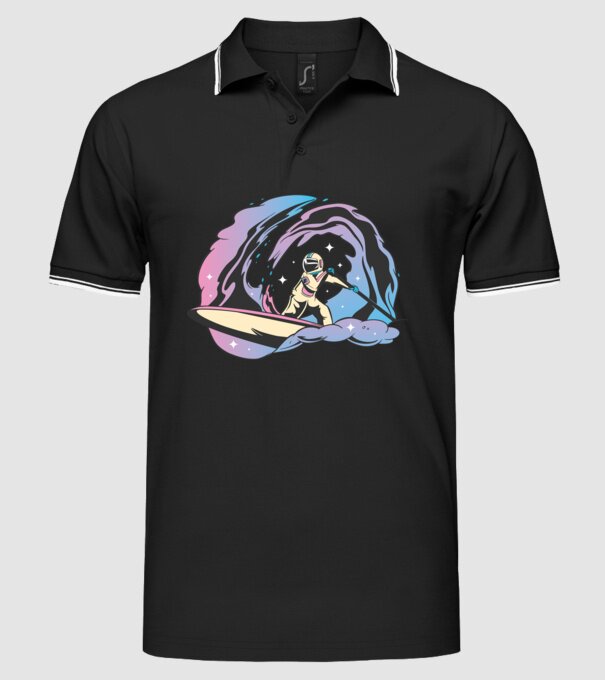 Surf Astronaut model negru pe tricou
