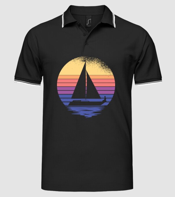 Navigație model negru pe tricou