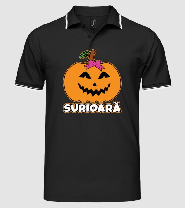 surioară model negru pe tricou