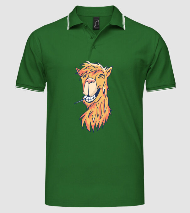 Cap de Lama model verde pe tricou