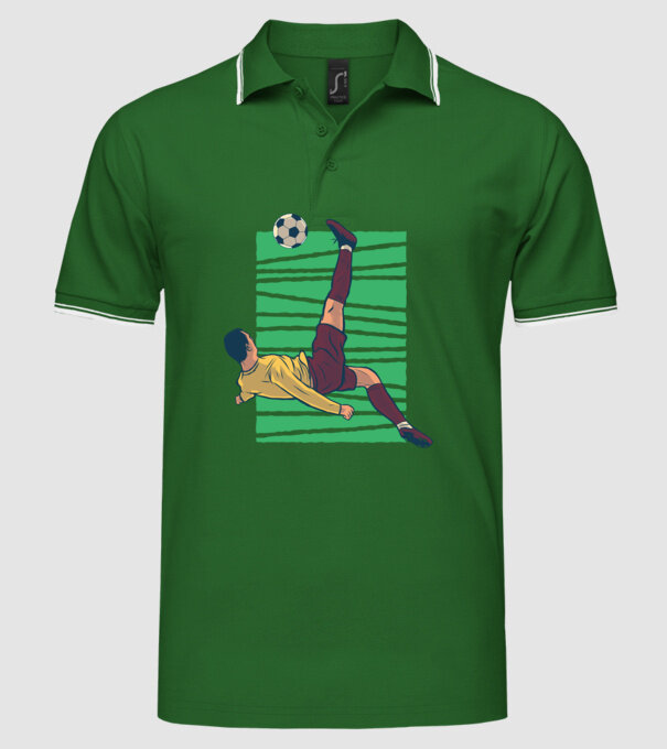 Fotbalist foarfecă model verde pe tricou