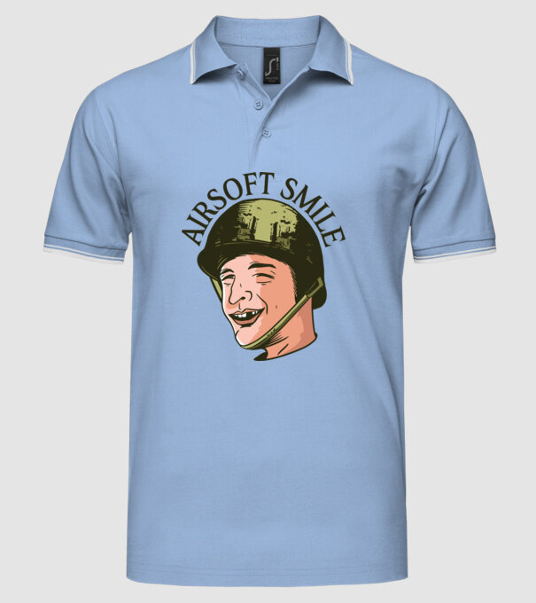 Zâmbet Airsoft model albastru deschis pe tricou