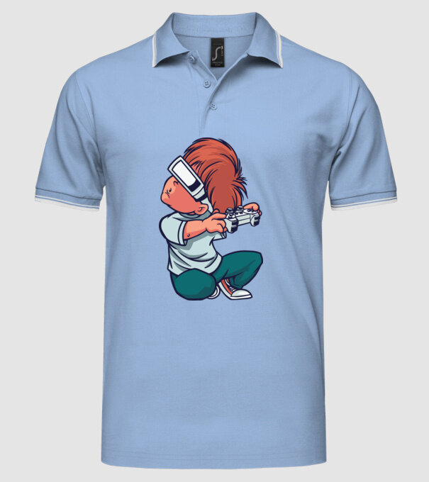 Băiat Gamer cu ochelari VR model albastru deschis pe tricou