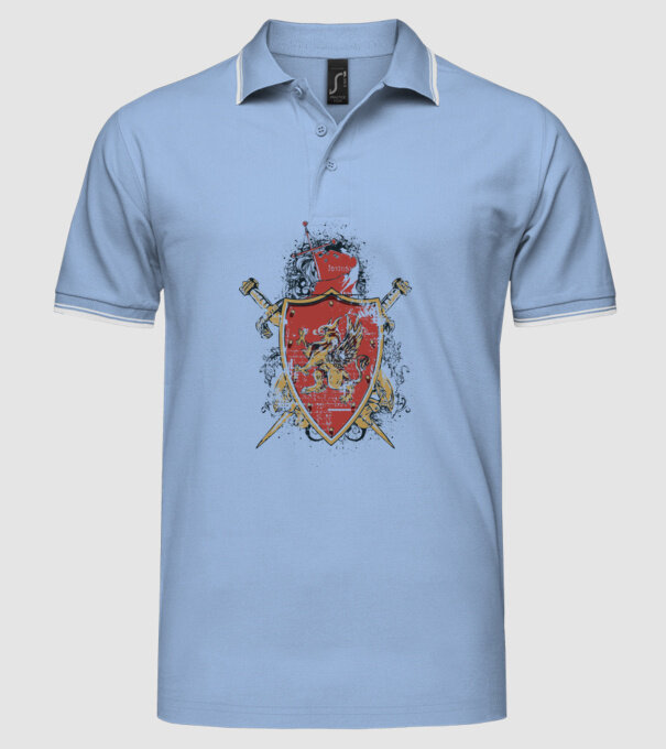 Scut model albastru deschis pe tricou