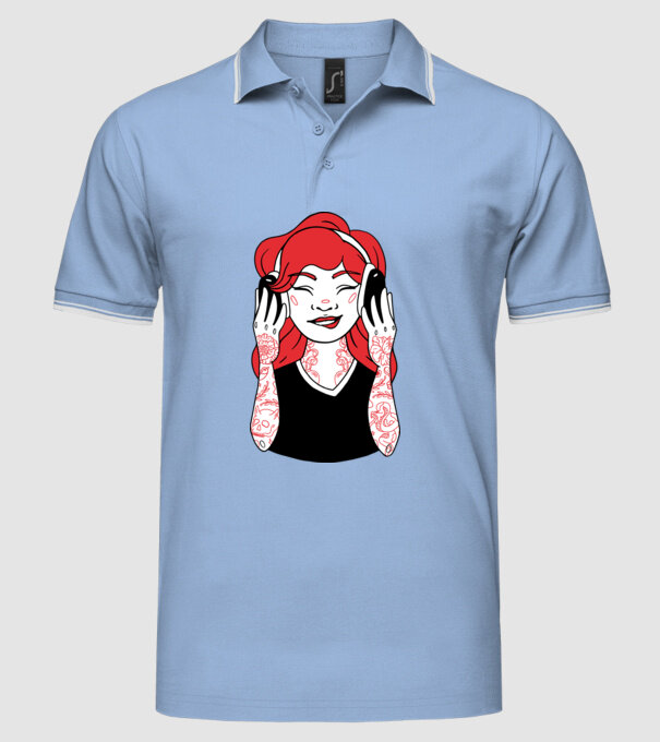 Fată Gamer tatuată model albastru deschis pe tricou