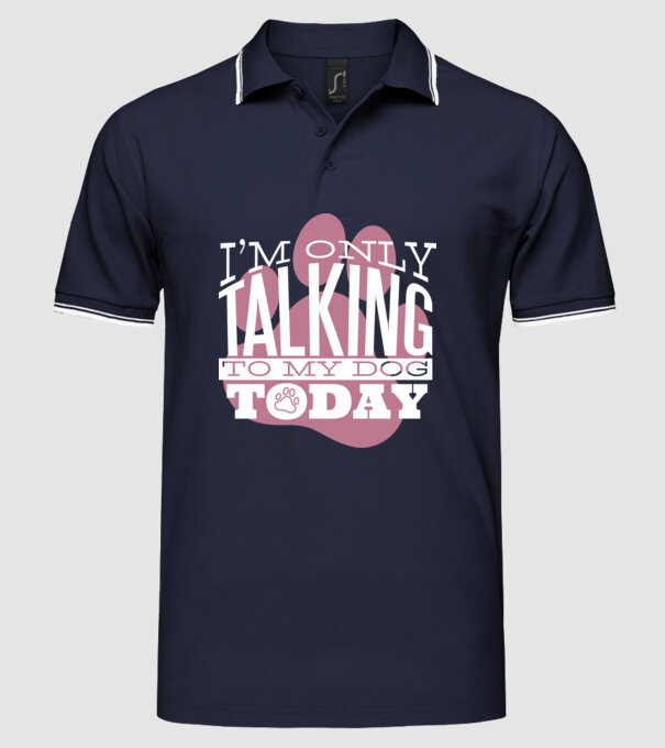 Azi vorbesc numai cu câinele meu model albastru închis pe tricou