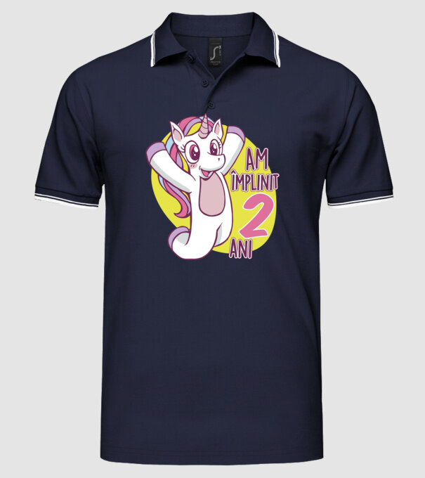 Am împlinit 2 ani model albastru închis pe tricou