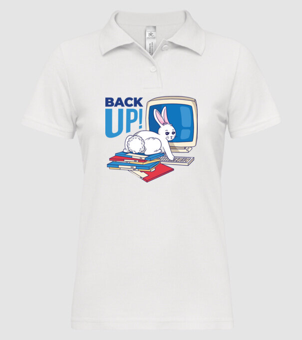 Back up bunny model alb pe tricou