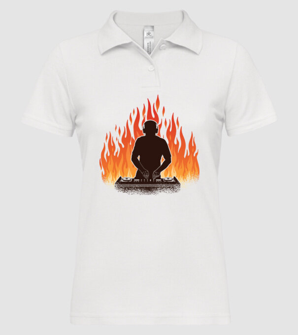 DJ Flăcări model alb pe tricou