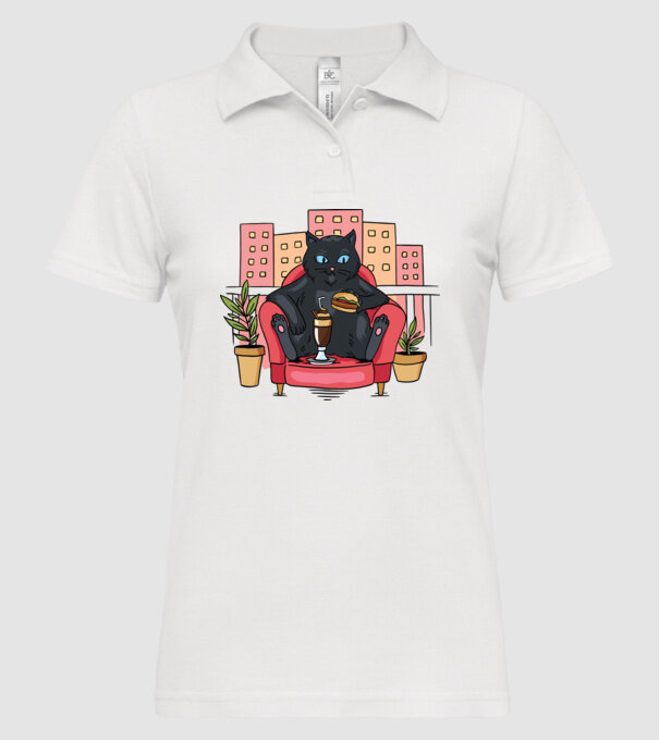 Pisică relaxându-se model alb pe tricou