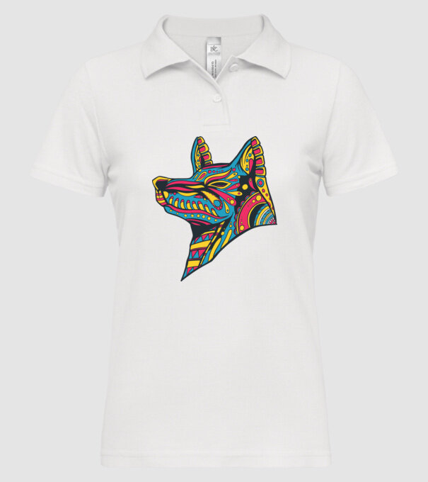 Cap de lup colorat model alb pe tricou