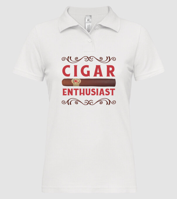 Pasionat de trabucuri model alb pe tricou