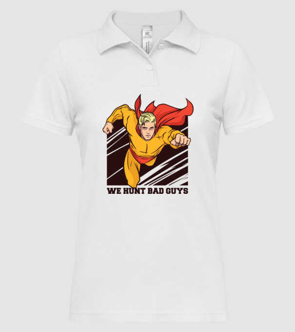 Supererou model alb pe tricou