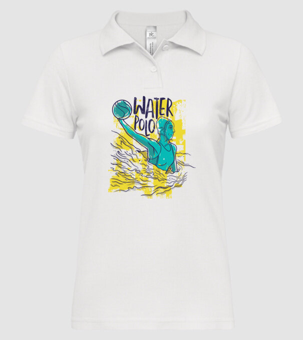 Fată polo pe apă model alb pe tricou