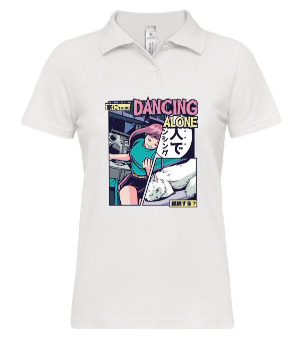  model  pe tricou
