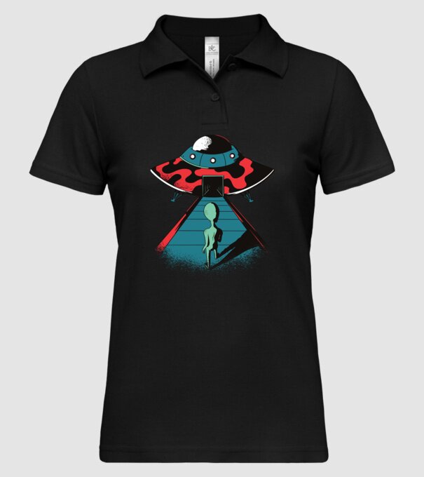 Alien Ufo model negru pe tricou