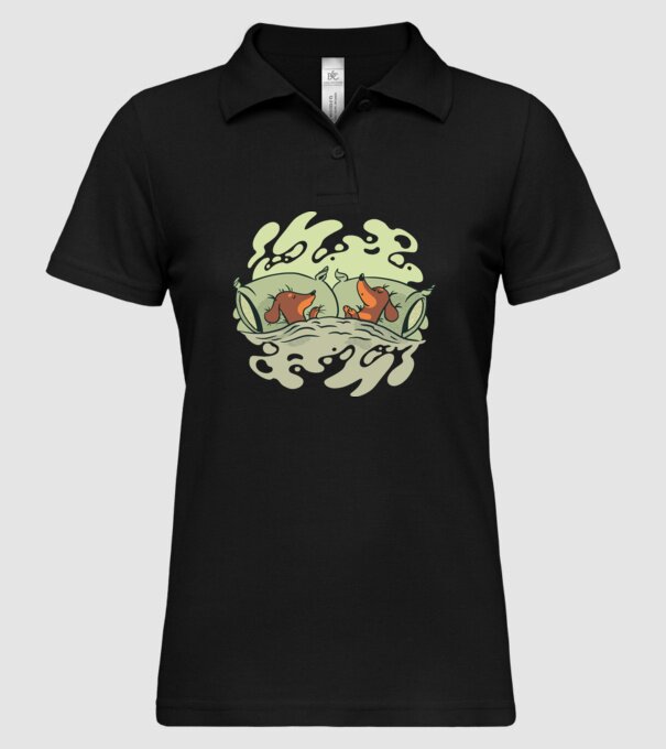 Teckeli dormind model negru pe tricou
