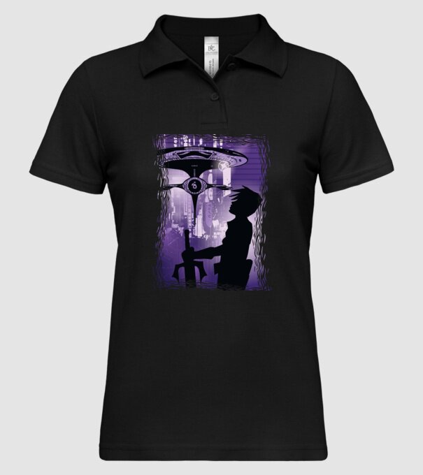 Navă spațială Anime model negru pe tricou