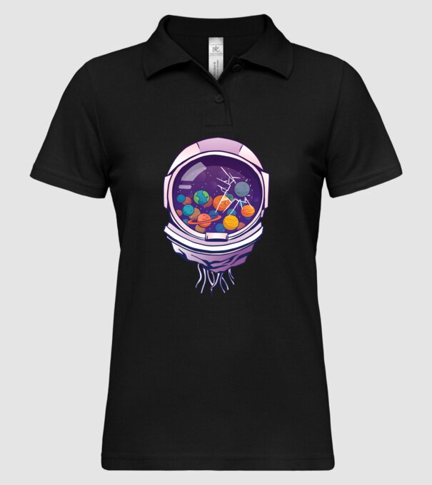 Cască de astronaut model negru pe tricou
