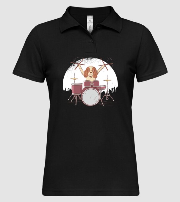 Câine Baterist model negru pe tricou